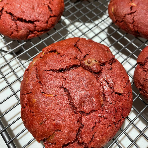 COOKIE DOUGH RED VELVET